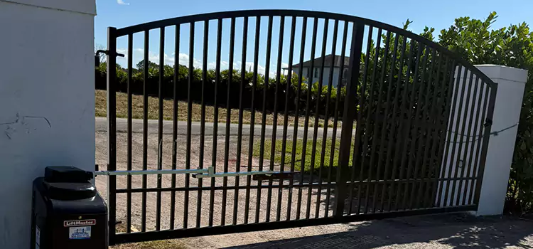 Driveway Fence Repair West Carson